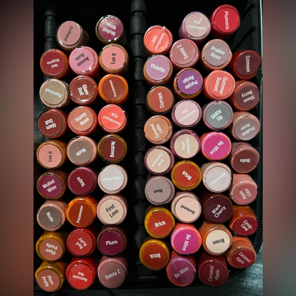 SeneGence Lipsense colors